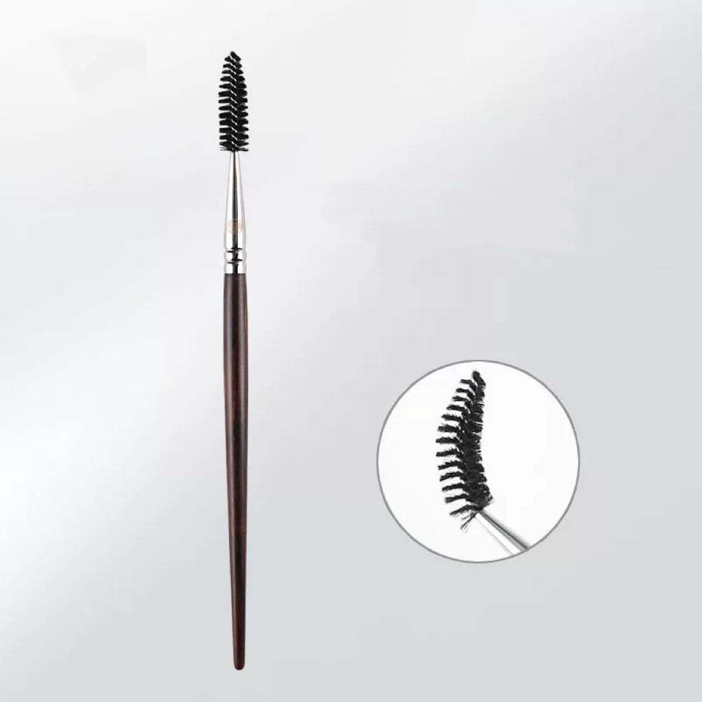 Eyelash Brush